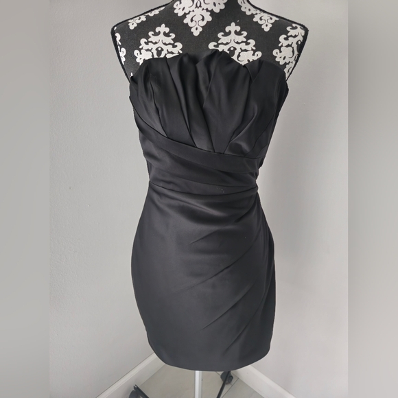 Express Dresses & Skirts - Express black dress size 2